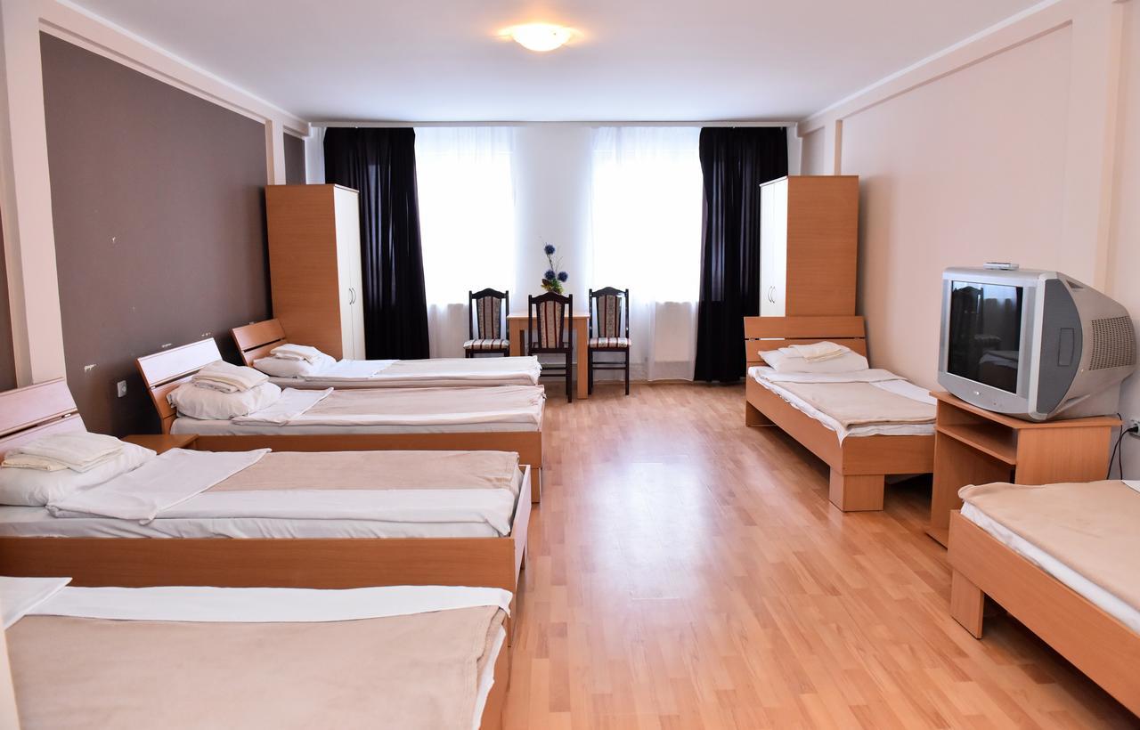 Hostel Milkaza 노비사드 외부 사진
