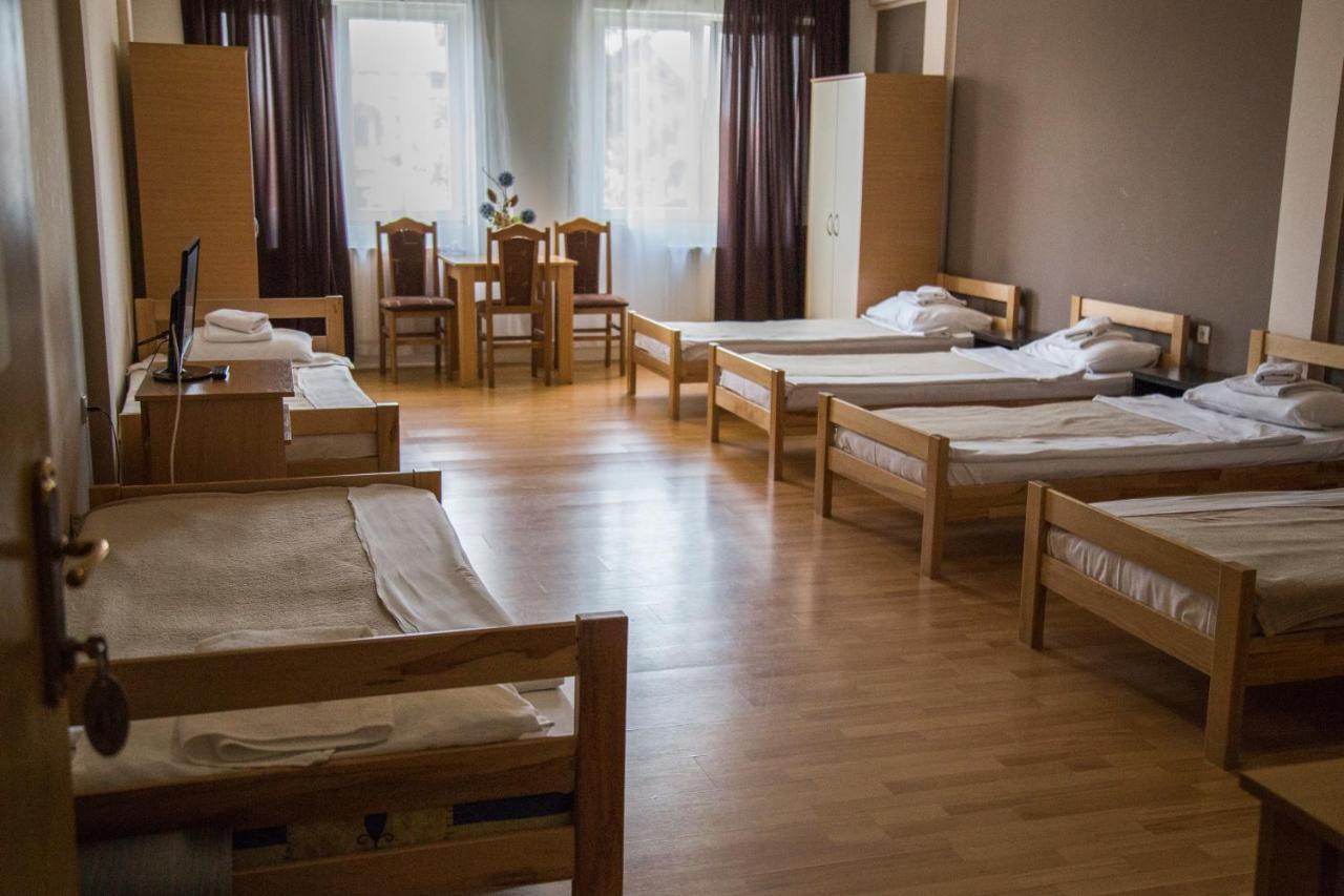 Hostel Milkaza 노비사드 외부 사진