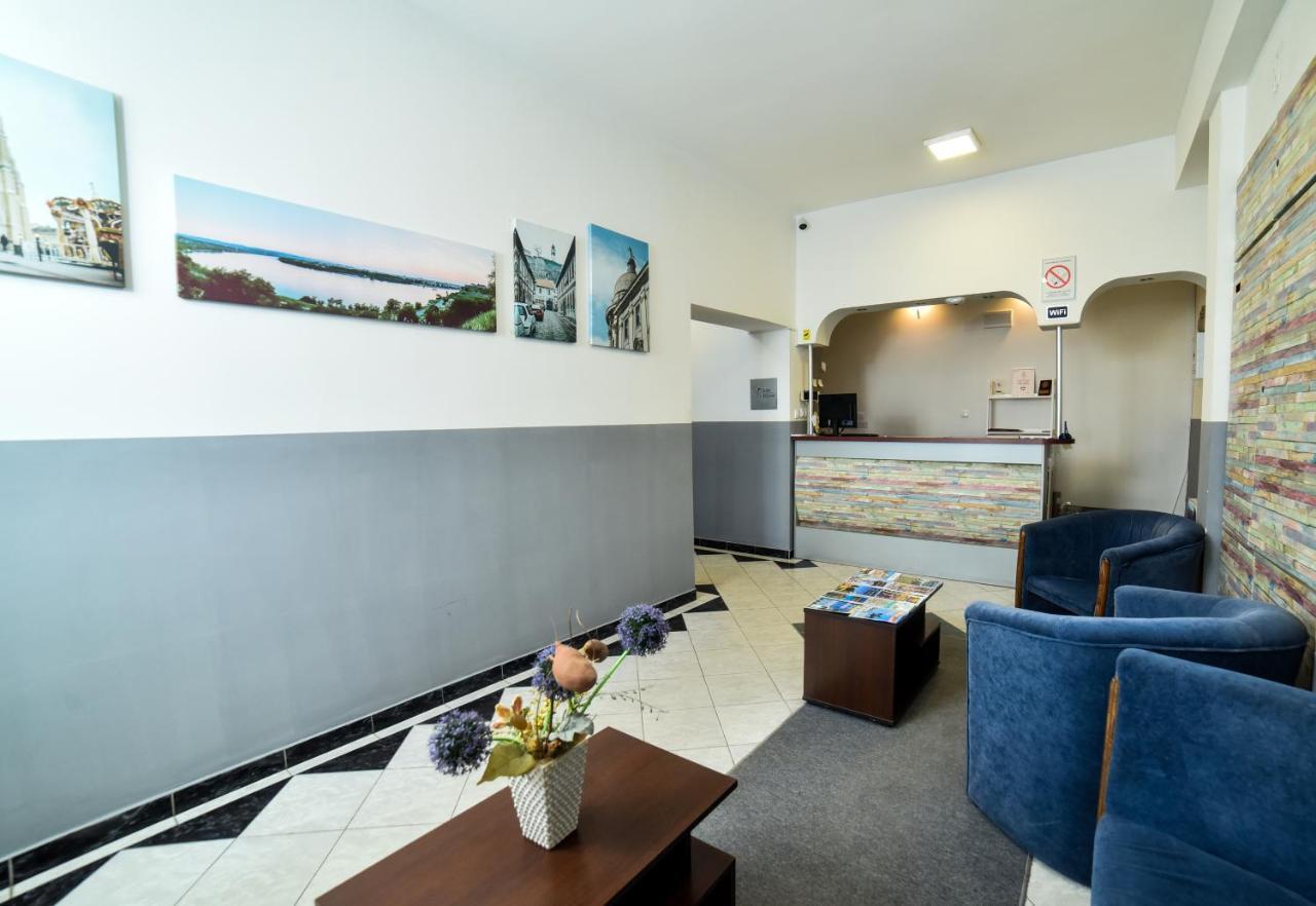 Hostel Milkaza 노비사드 외부 사진
